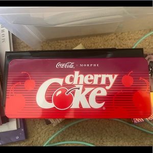 Morphe Cherry Coke Palette